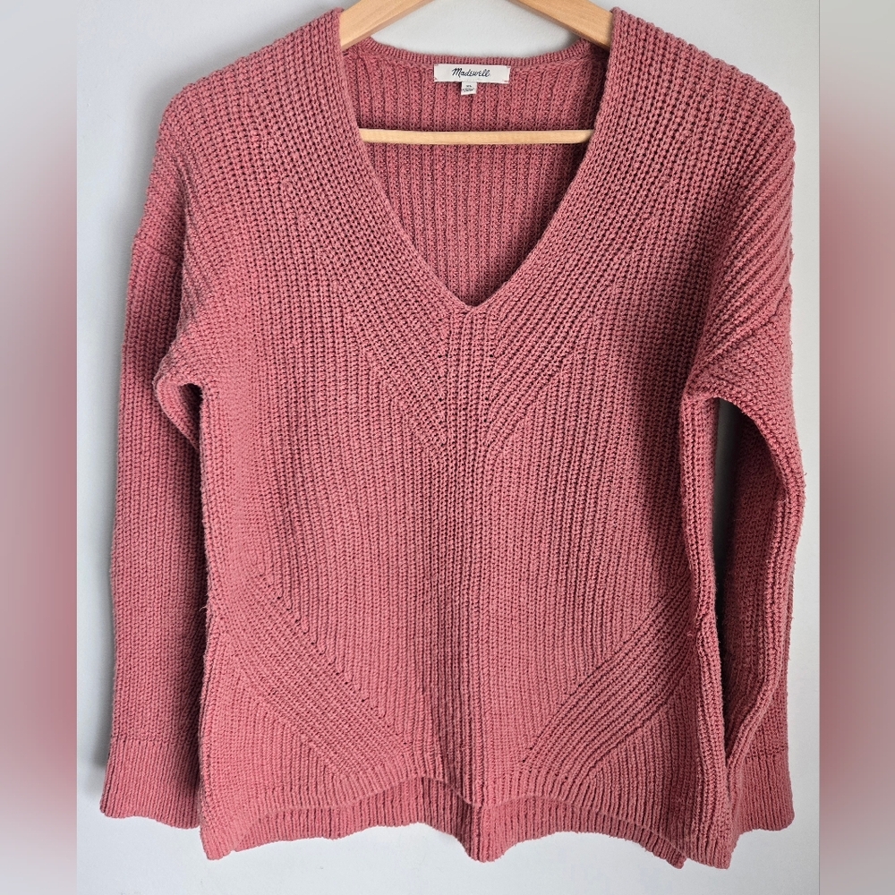 MADEWELL Pink V-Neck 💯 Cotton Knit Sweater